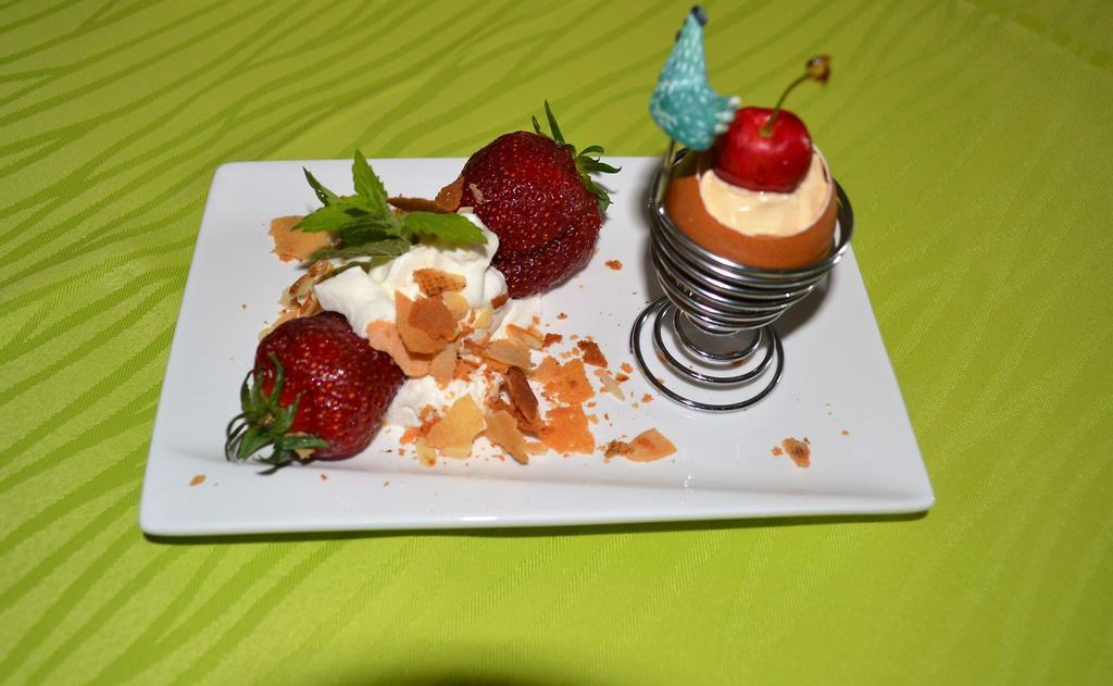 Hotel Restaurant La Braisiere Saint-Romain  ภายนอก รูปภาพ