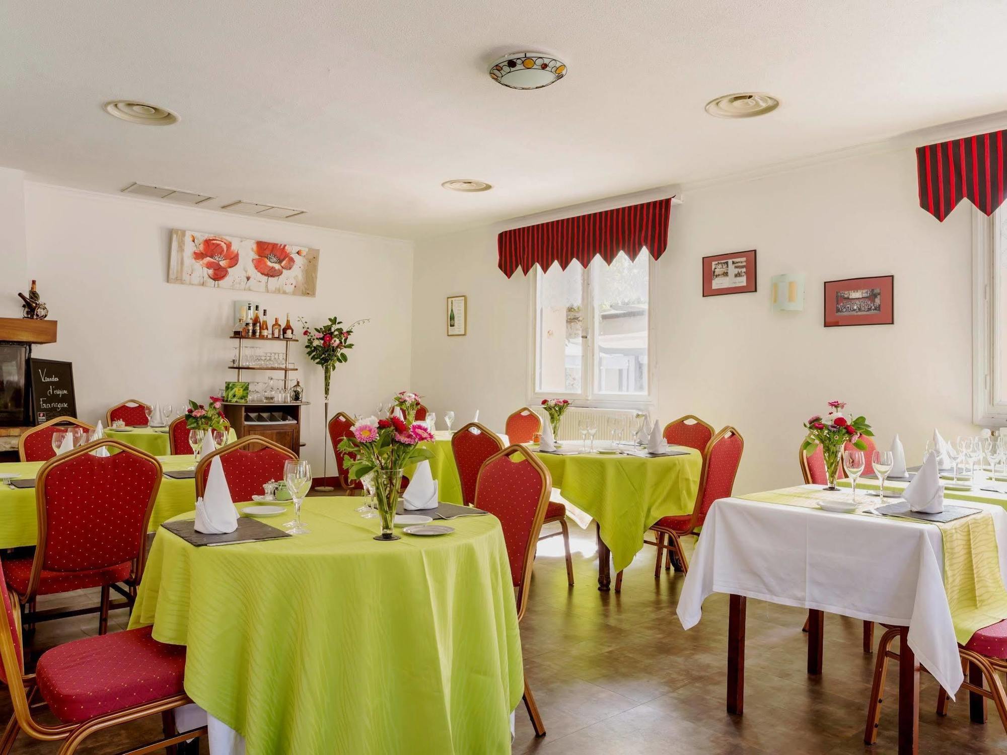 Hotel Restaurant La Braisiere Saint-Romain  ภายนอก รูปภาพ
