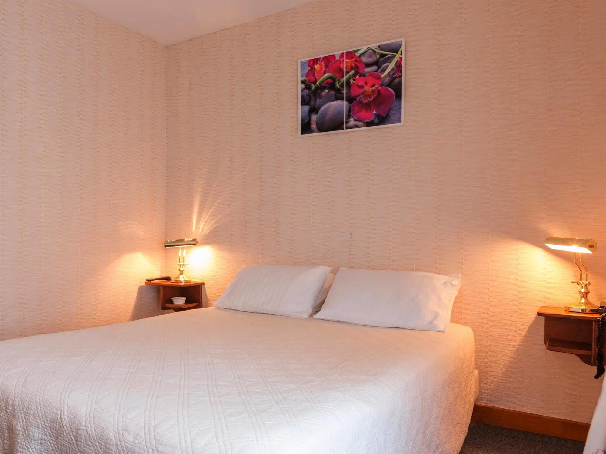 Hotel Restaurant La Braisiere Saint-Romain  ภายนอก รูปภาพ