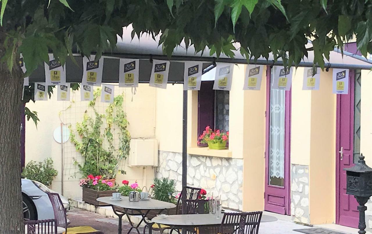 Hotel Restaurant La Braisiere Saint-Romain  ภายนอก รูปภาพ